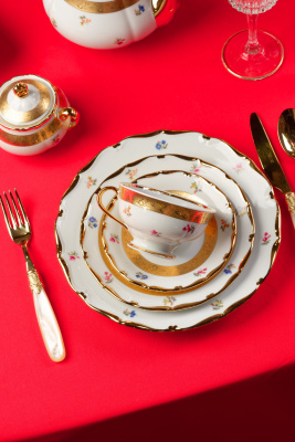 Чайно-столовый сервиз "Верона - Цветочный букет золотая лента 3052" на 12 персон 67 предмета